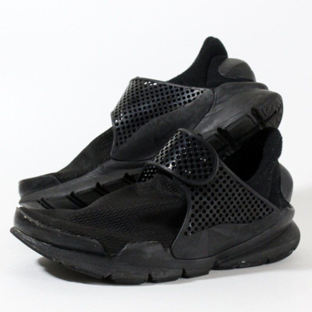Nike Sock Dart Sneakers Triple Black